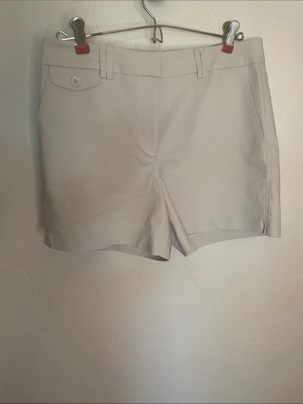 New White House Black Market Cream Tailored Bermuda Shorts